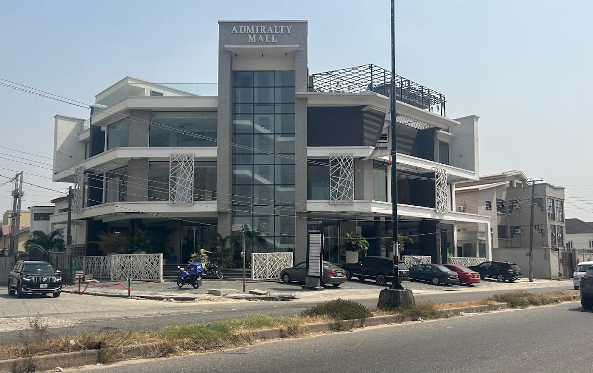 Admiralty Mall